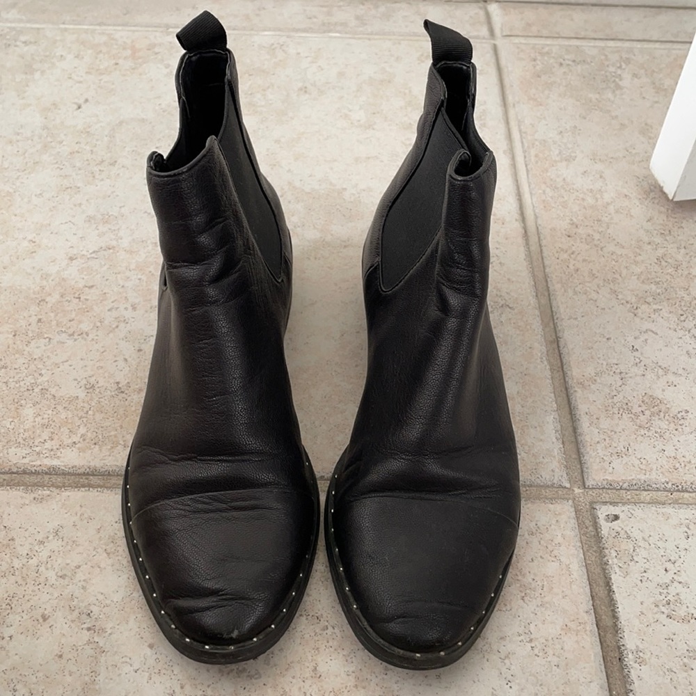 Dolce Vita booties